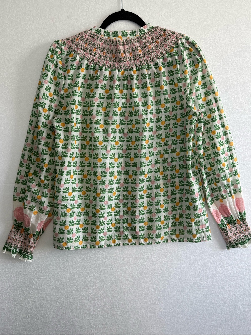 Boden Effie Smocked Split V-Neck Floral Top Long Sleeve Boho Green Pink Size 8 - Picture 5 of 14